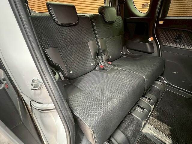 DAIHATSU TANTO CUSTOM 2021 Image 31