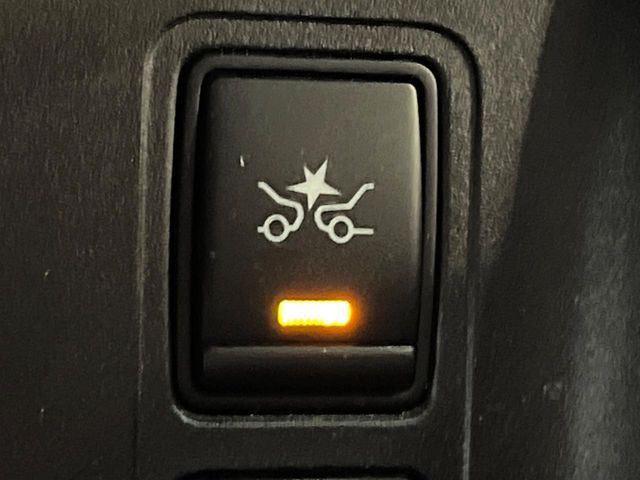 NISSAN SERENA  S-HYBRID 2017 Image 31