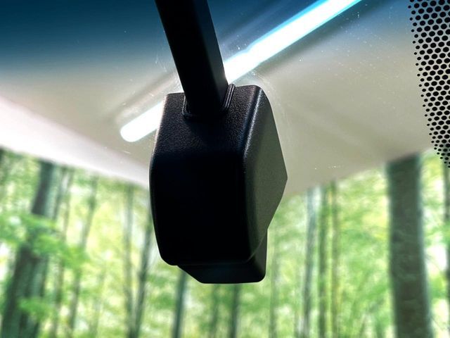 TOYOTA CROWN SEDAN HYBRID 2019 Image 31