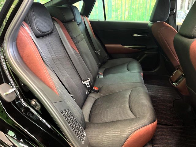 TOYOTA CROWN SEDAN HYBRID 2019 Image 31