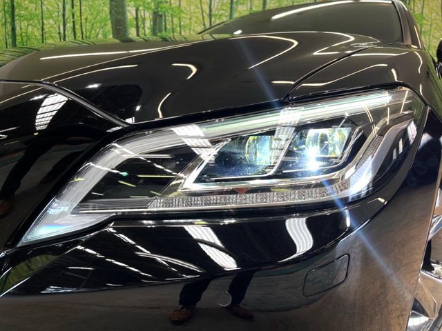 TOYOTA CROWN SEDAN HYBRID 2019 Image 31