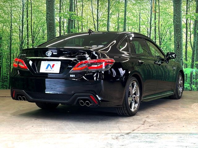 TOYOTA CROWN SEDAN HYBRID 2019 Image 31