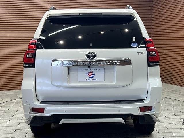 TOYOTA LANDCRUISER PRADO 2018 Image 31