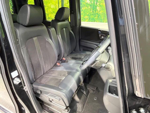 HONDA N BOX CUSTOM 2021 Image 31