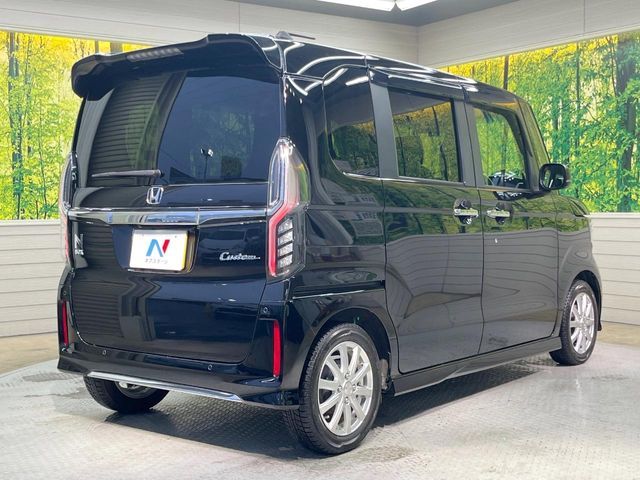 HONDA N BOX CUSTOM 2021 Image 31