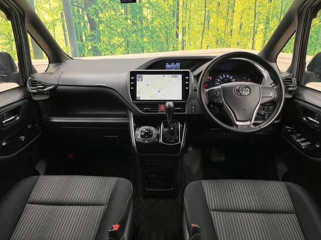 TOYOTA VOXY 2020 Image 31