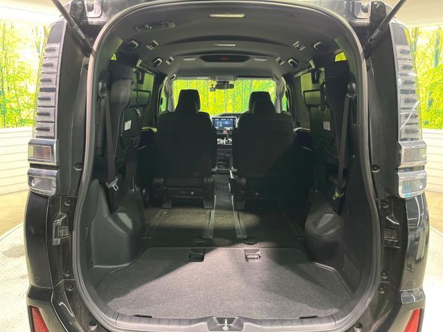 TOYOTA VOXY 2020 Image 31