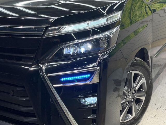 TOYOTA VOXY 2020 Image 31
