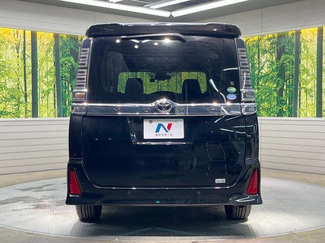 TOYOTA VOXY 2020 Image 31