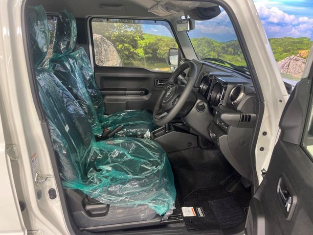 SUZUKI JIMNY NOMADE 2026 Image 31