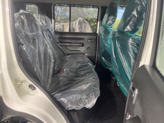 SUZUKI JIMNY NOMADE 2026 Image 31