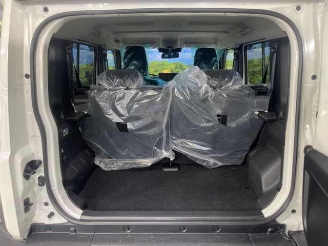 SUZUKI JIMNY NOMADE 2026 Image 31