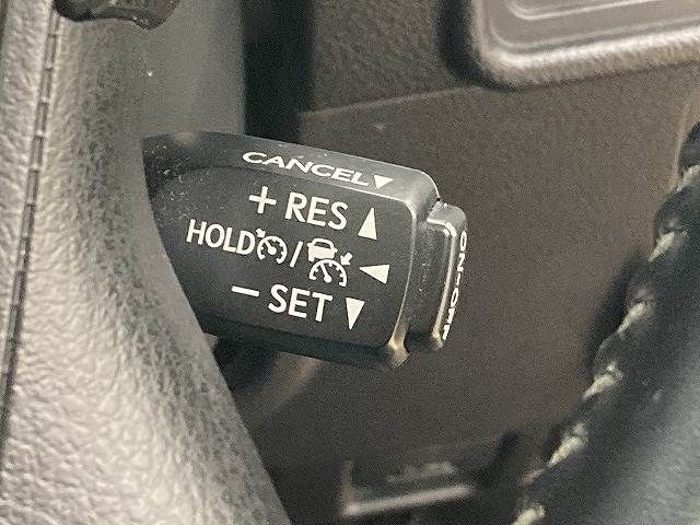 TOYOTA LANDCRUISER PRADO 2018 Image 31