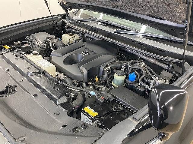 TOYOTA LANDCRUISER PRADO 2018 Image 31