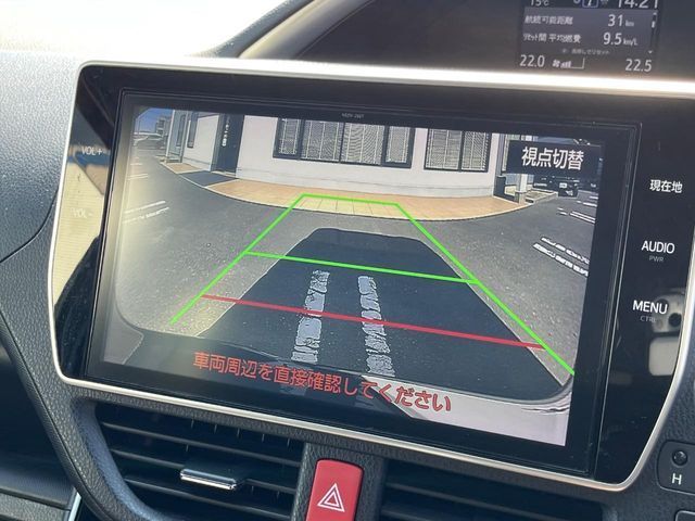 TOYOTA VOXY 2018 Image 31