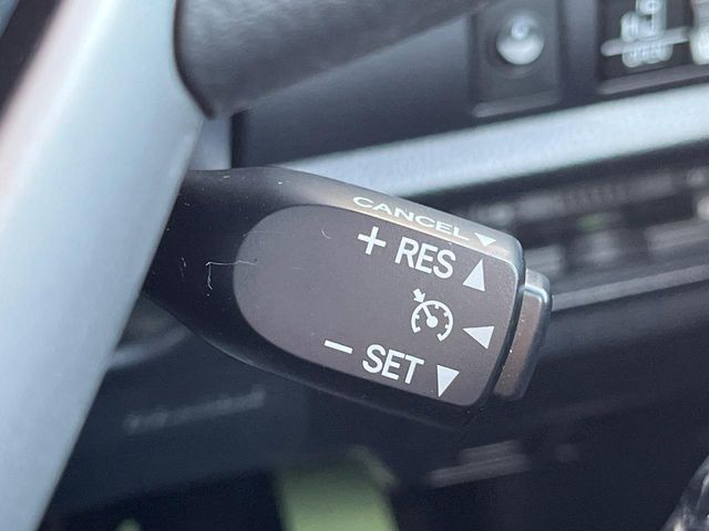 TOYOTA VOXY 2018 Image 31