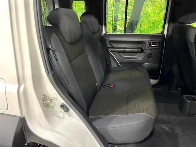 SUZUKI JIMNY NOMADE 2025 Image 31