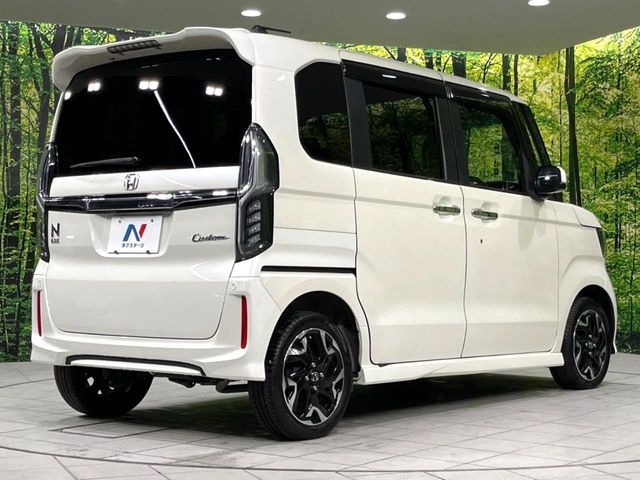 HONDA N BOX CUSTOM 4WD 2017 Image 31