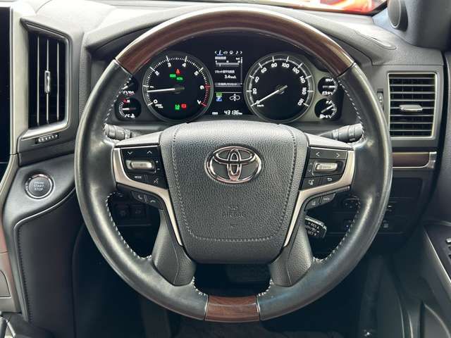 TOYOTA LANDCRUISER WAGON 2016 Image 31