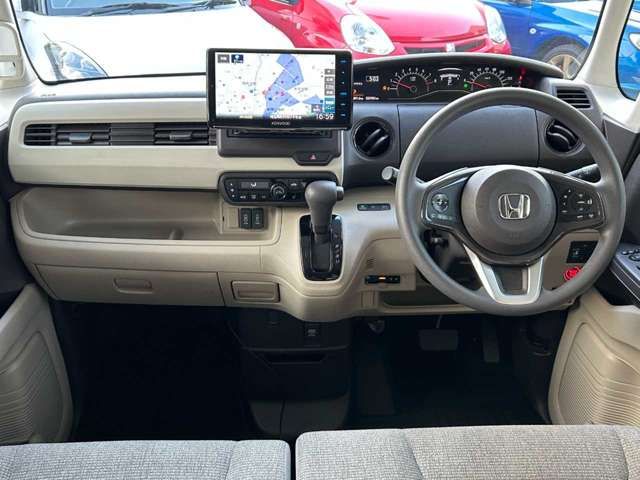 HONDA N BOX 2020 Image 31