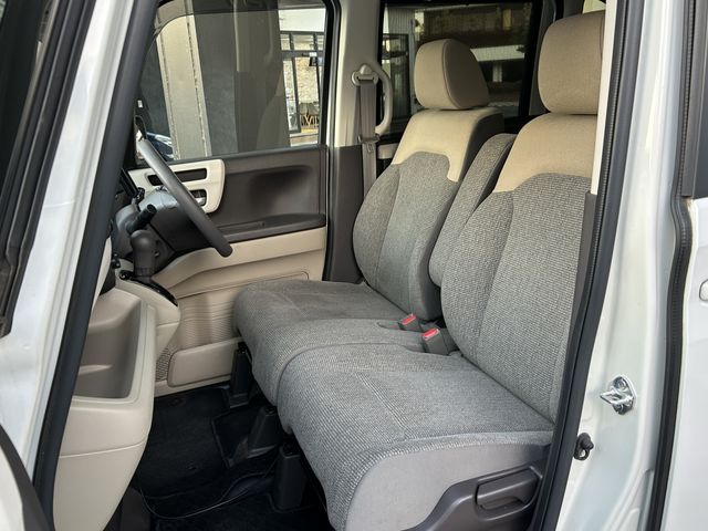 HONDA N BOX 2020 Image 31