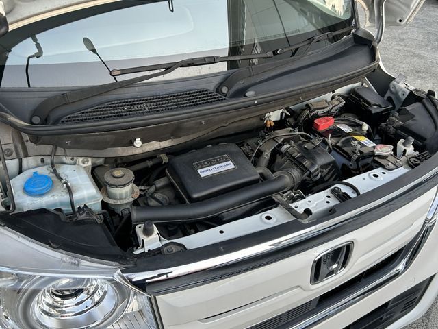 HONDA N BOX 2020 Image 31