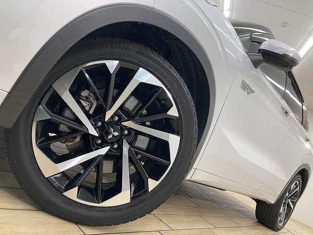 MITSUBISHI OUTLANDER PHEV 2022 Image 31