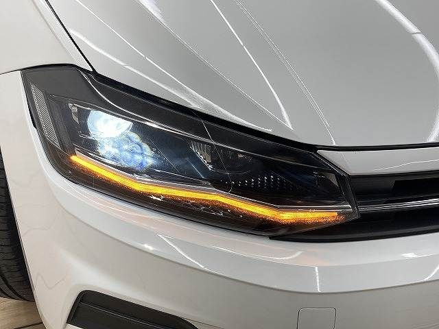 VOLKSWAGEN POLO 2021 Image 31