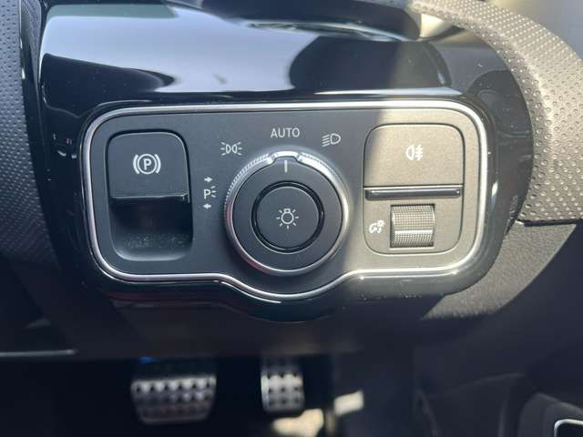 MERCEDES BENZ A CLAS 2024 Image 31