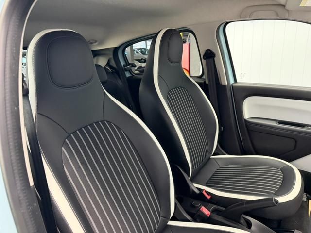 RENAULT TWINGO 2023 Image 31