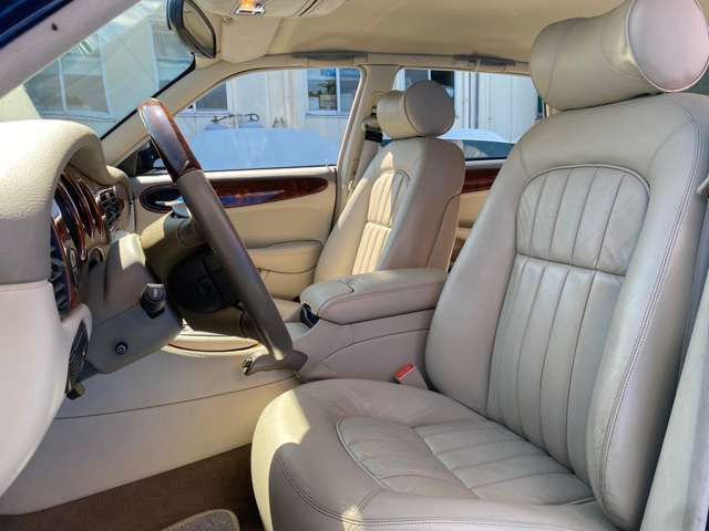 JAGUAR XJSERIES SEDA 2000 Image 31