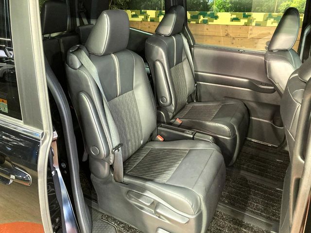 TOYOTA NOAH HYBRID 2023 Image 31