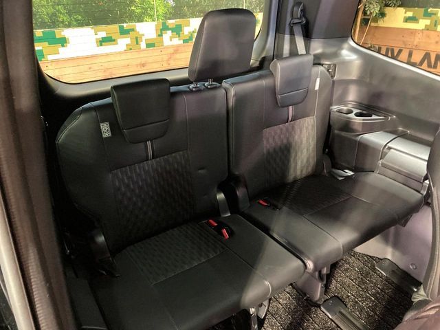 TOYOTA NOAH HYBRID 2023 Image 31