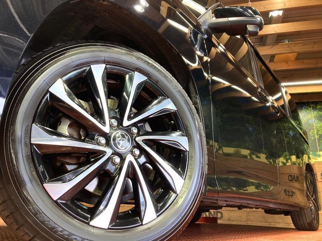 TOYOTA NOAH HYBRID 2023 Image 31