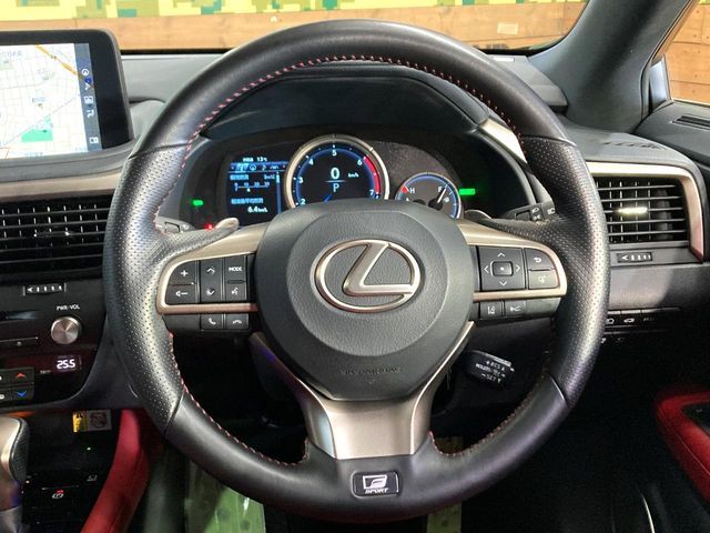 TOYOTA LEXUS RX450H 2WD 2020 Image 31