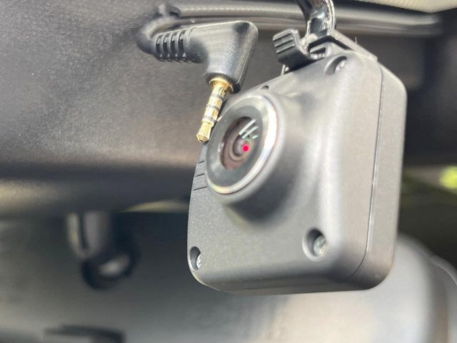 TOYOTA NOAH HYBRID 2023 Image 31