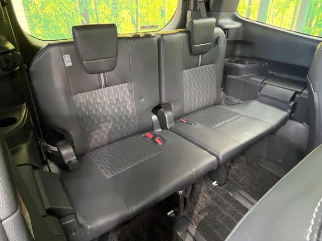 TOYOTA NOAH HYBRID 2023 Image 31