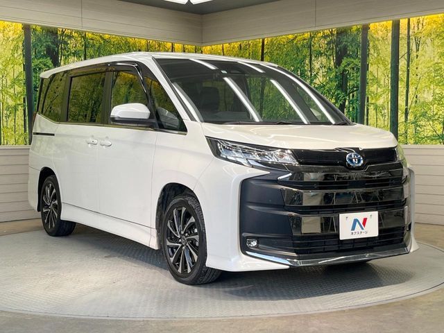 TOYOTA NOAH HYBRID 2023 Image 31
