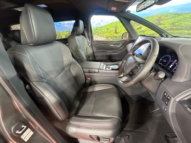 TOYOTA VELLFIRE  HYBRID 2026 Image 31