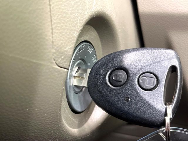 DAIHATSU MIRA 2011 Image 31