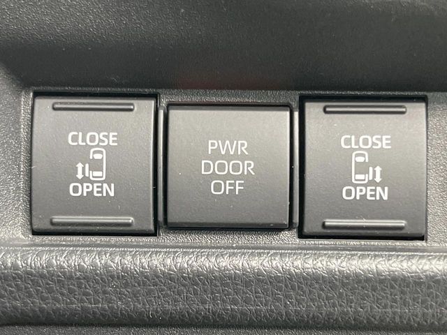 TOYOTA SIENTA HYBRID 2024 Image 31