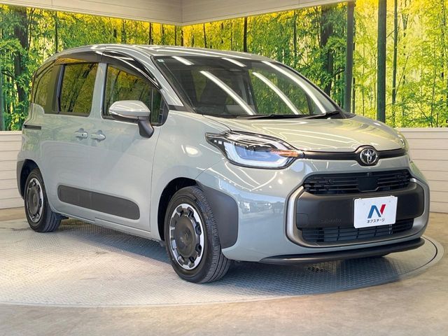 TOYOTA SIENTA HYBRID 2024 Image 31