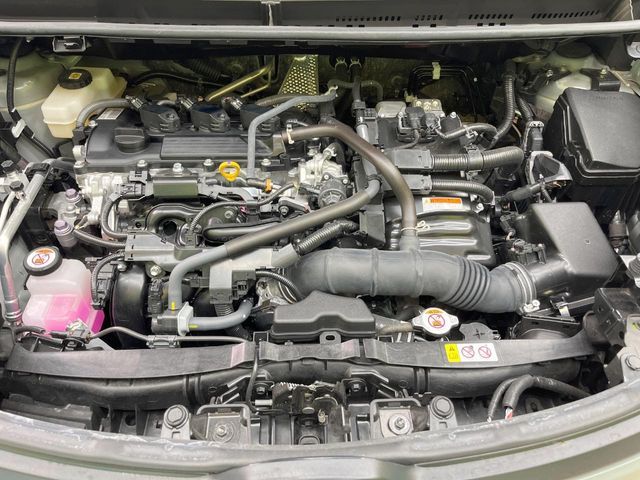 TOYOTA SIENTA HYBRID 2024 Image 31