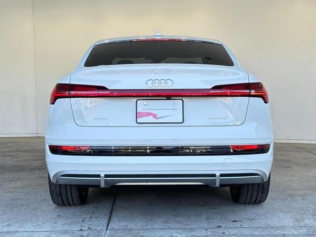 AUDI E-TRON SPORTBAC 2020 Image 31