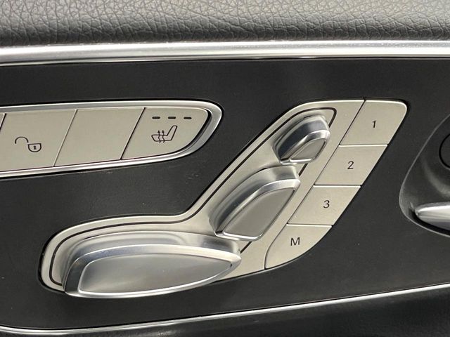 MERCEDES BENZ V CLAS 2017 Image 31