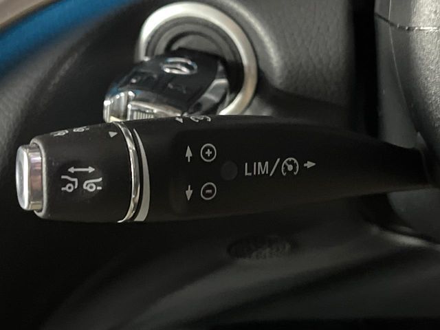 MERCEDES BENZ V CLAS 2017 Image 31