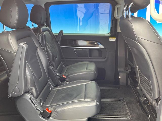 MERCEDES BENZ V CLAS 2017 Image 31