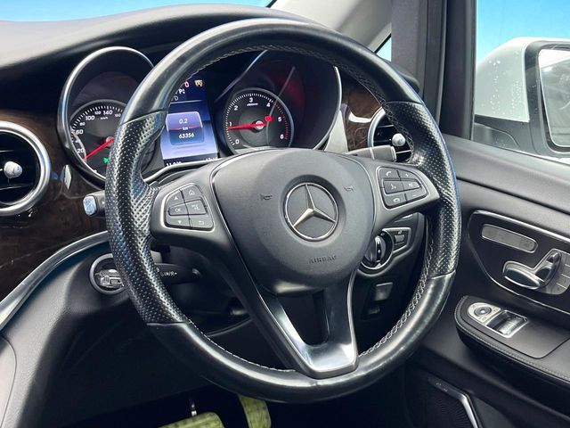 MERCEDES BENZ V CLAS 2017 Image 31