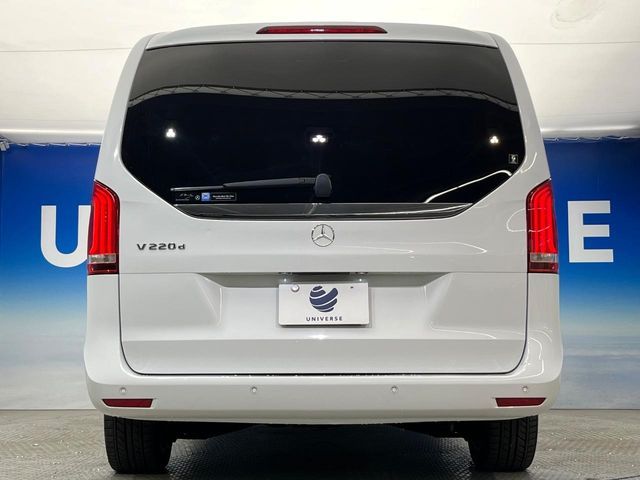 MERCEDES BENZ V CLAS 2017 Image 31