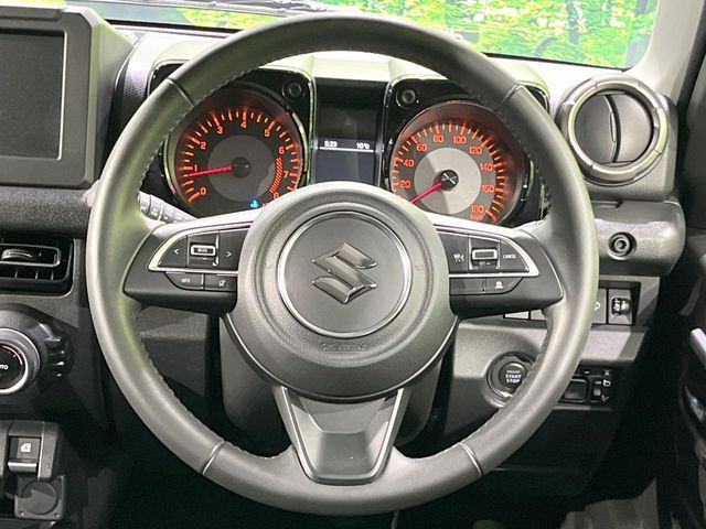 SUZUKI JIMNY NOMADE 2025 Image 31